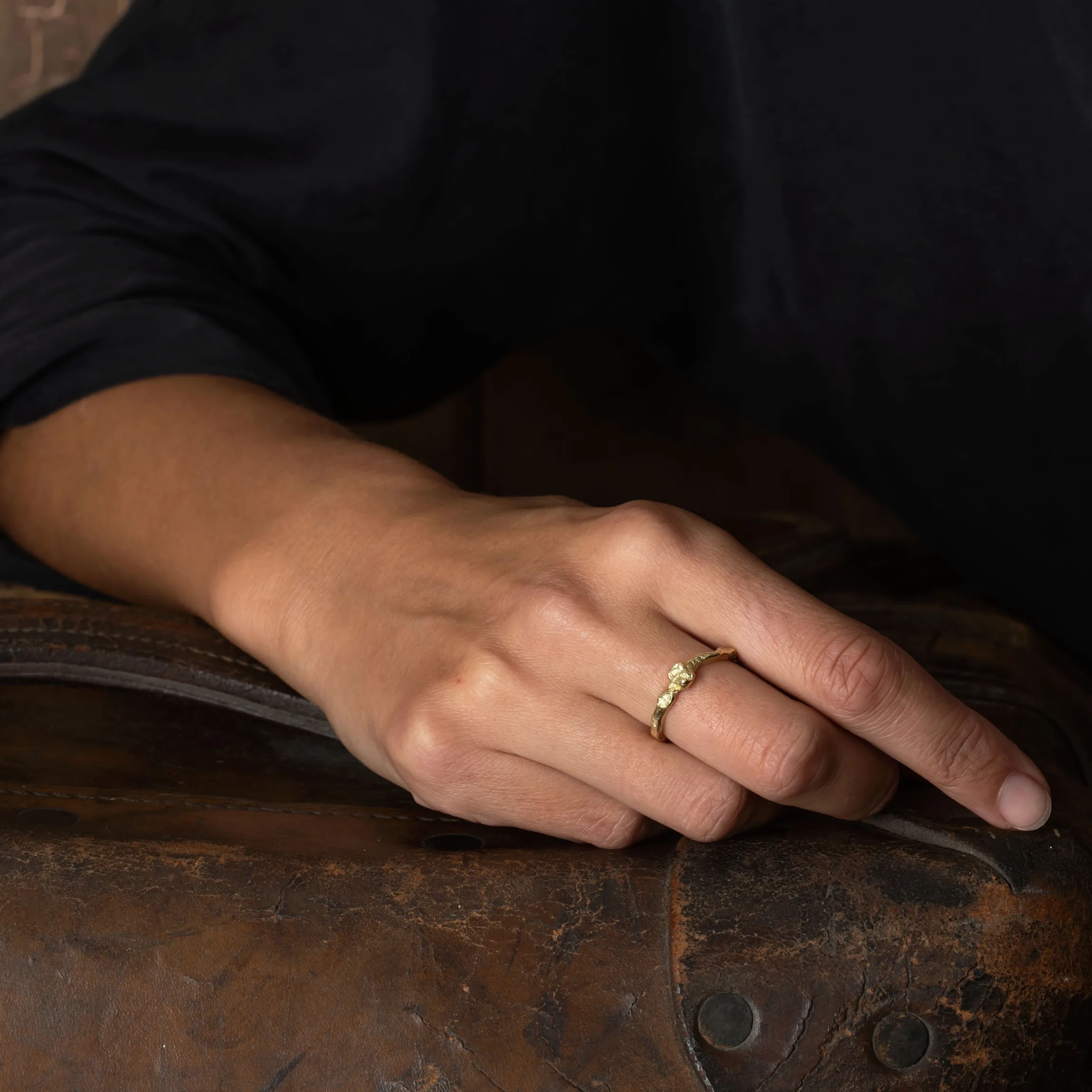 Adakite North Band 18ct Gold
