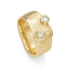 Bespoke Crested Rock Wrap Ring
