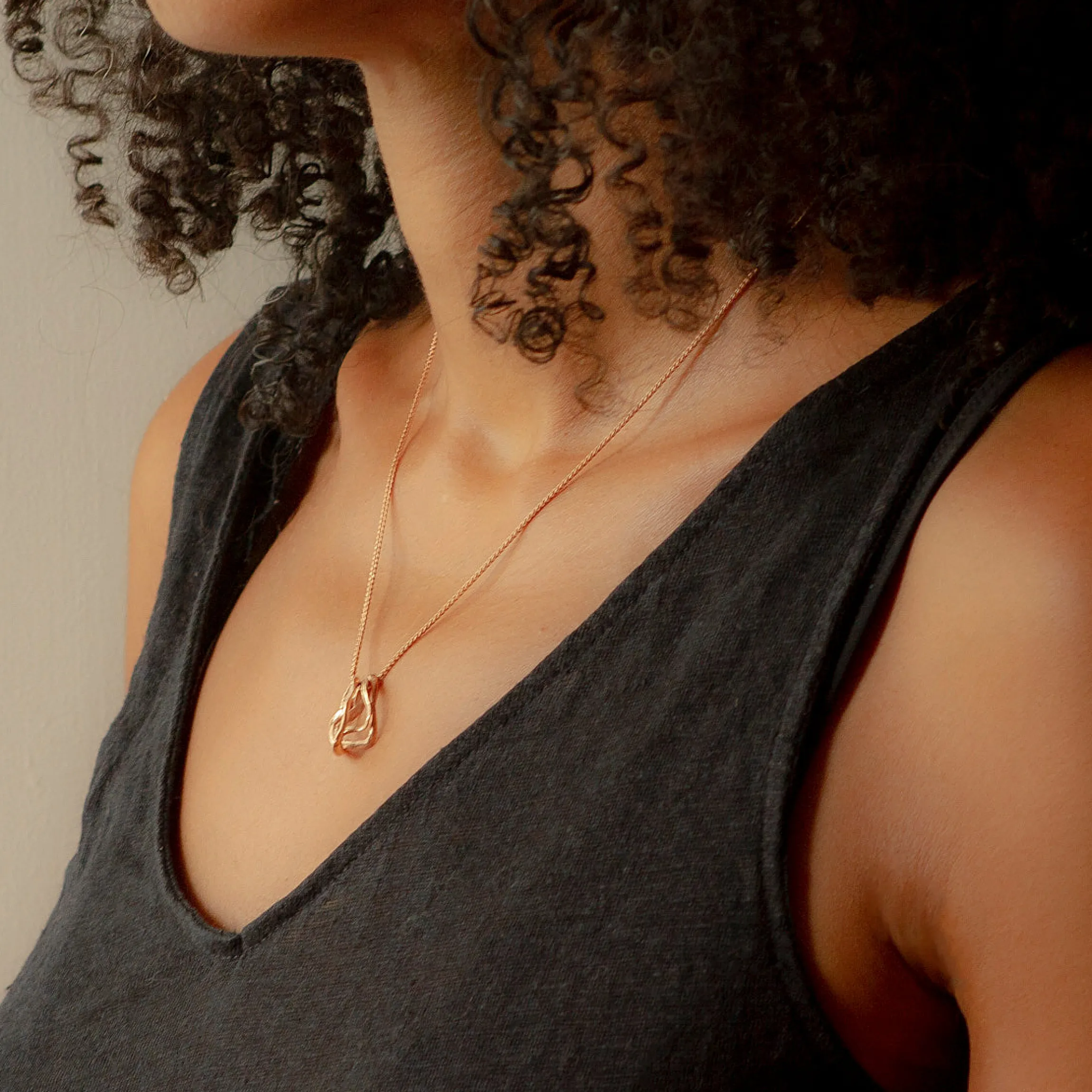 Pebble Circles Pendant 9ct Rose Gold