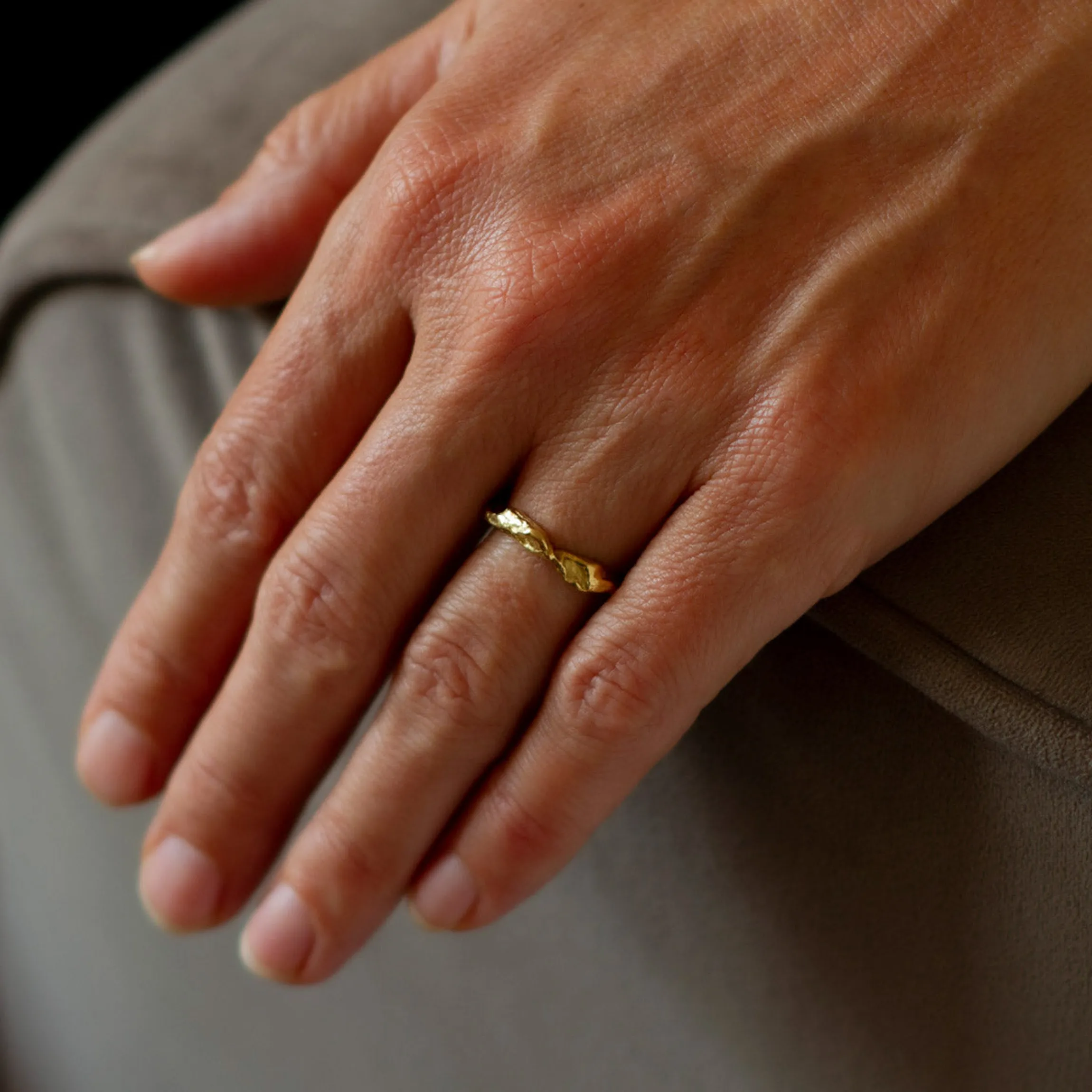 Stony Coral Ring 18ct Gold