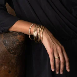 Urchin Bangle 9ct Gold