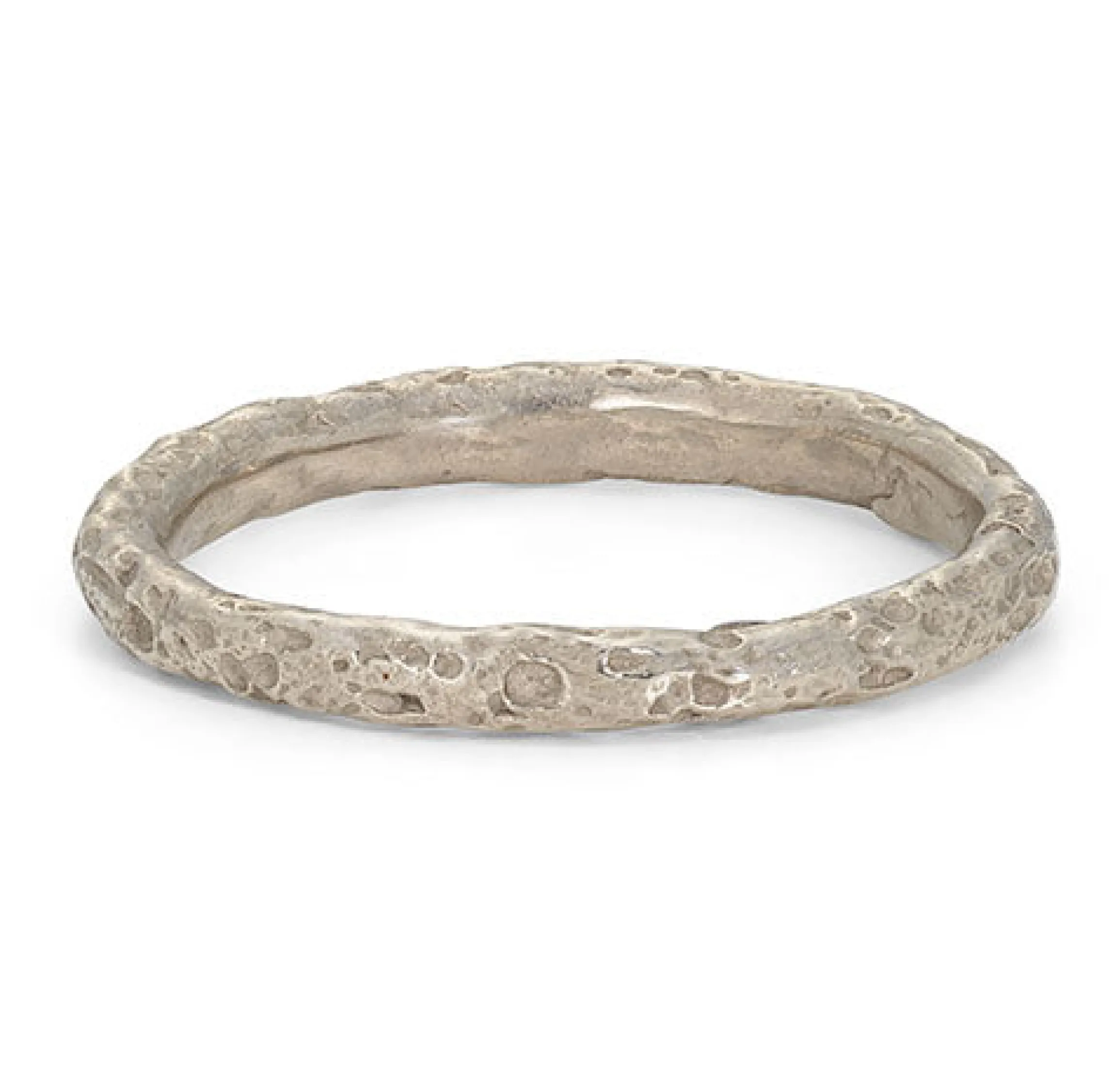 Urchin Fine Ring 18ct White Gold