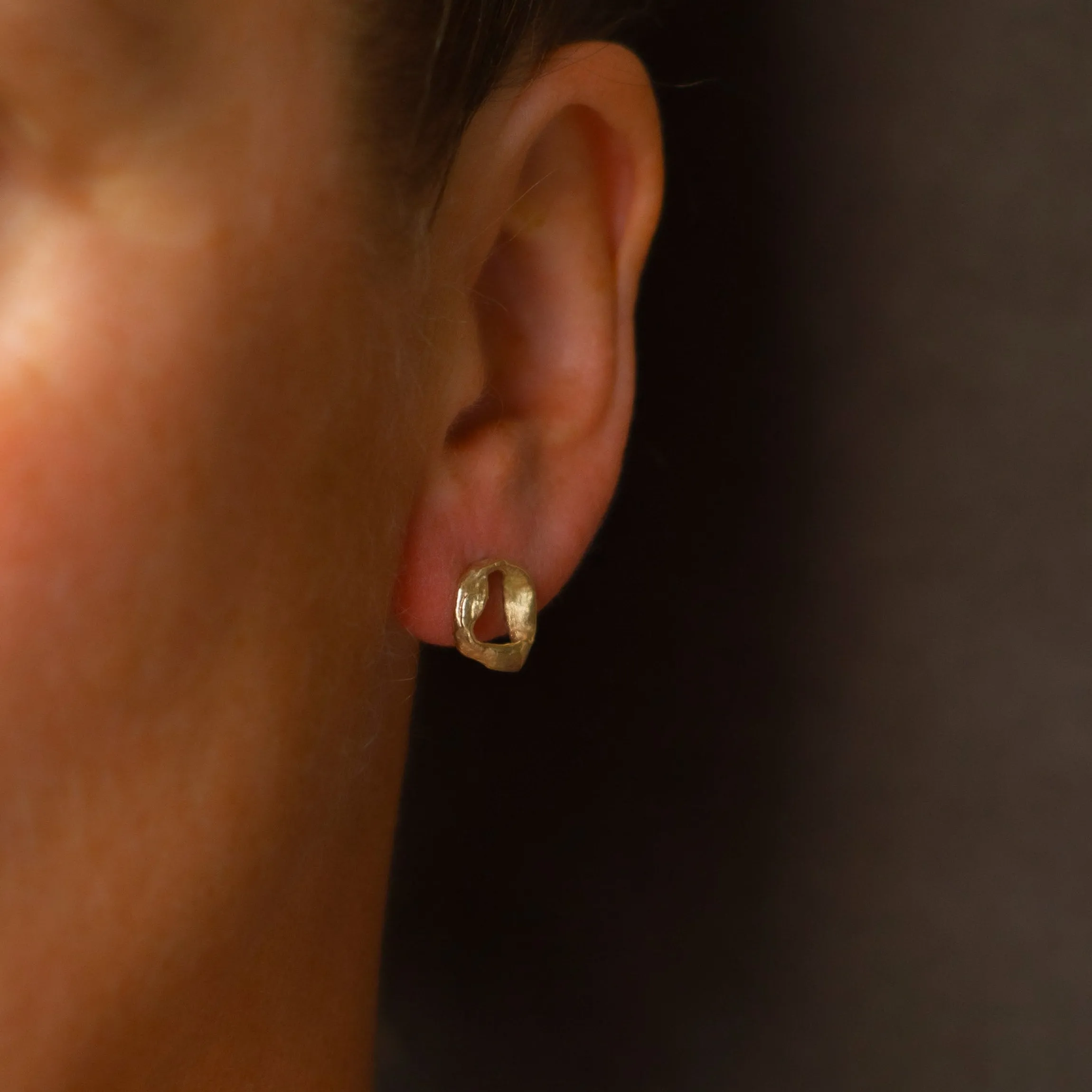 Whorl Studs 18ct Gold